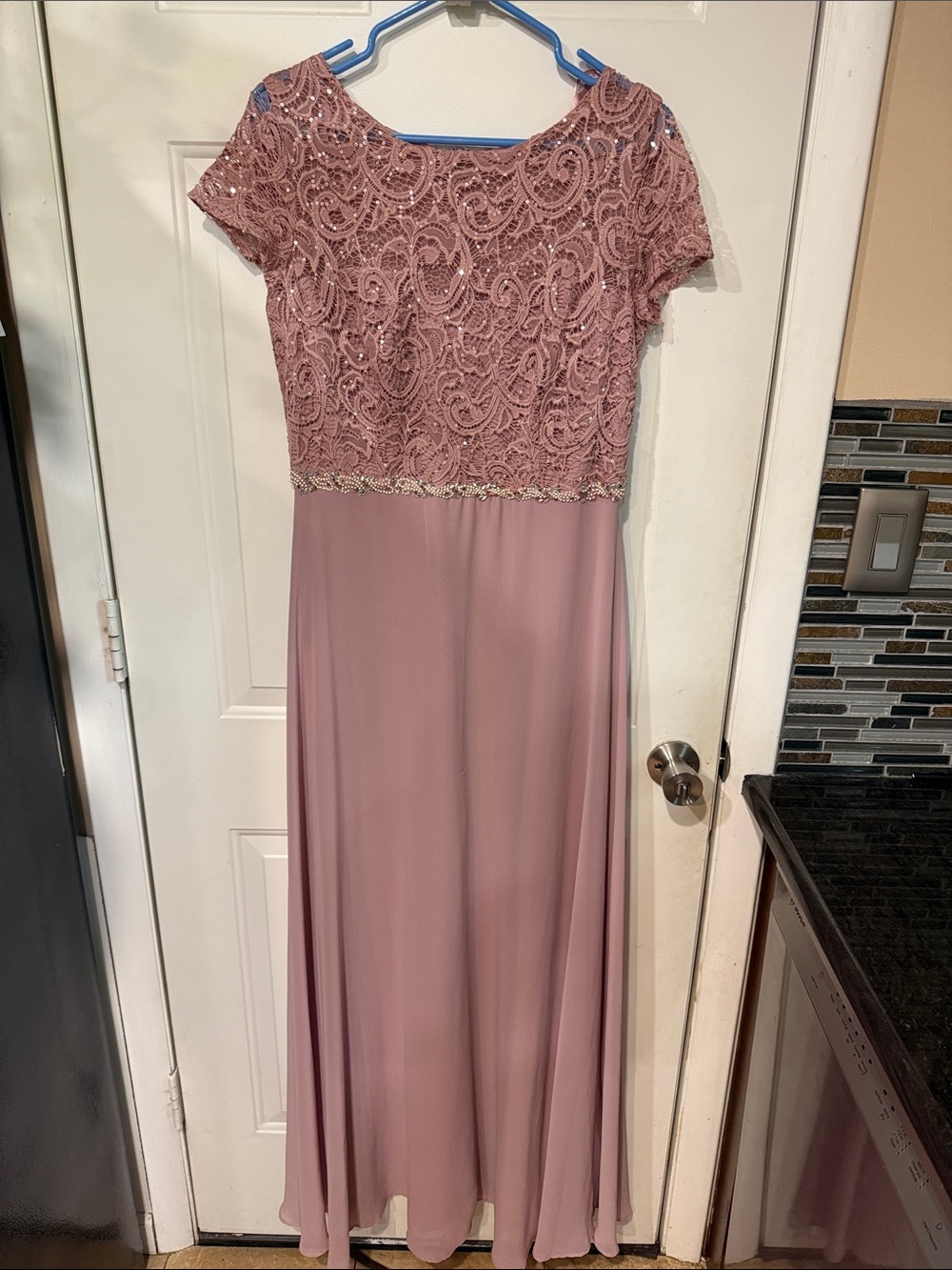Jackie Jon Mauve Lace and Sequins Bodice Evening Gown size 8